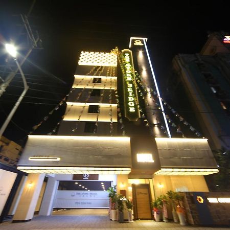 בוסאן The Stone Bridge Hotel Sasang מראה חיצוני תמונה